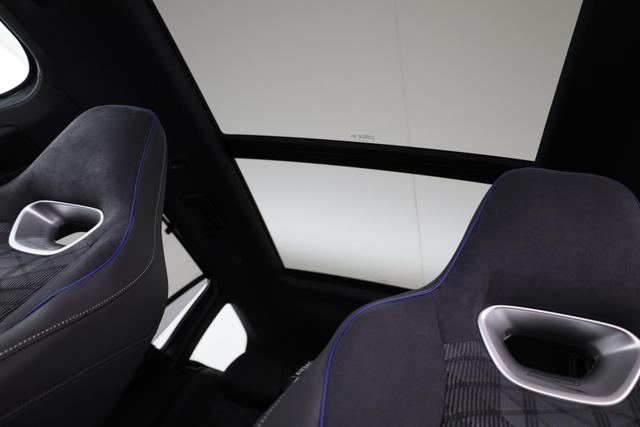 Volkswagen Passat Variant 1.5 TSI eHybrid 200 kW R-Line R-LINE, Pano, 19-Zoll, IQ.Light 