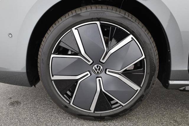 Volkswagen Passat Variant 1.5 TSI eHybrid 200 kW R-Line R-LINE, Pano, 19-Zoll, IQ.Light 
