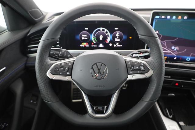 Volkswagen Passat Variant 1.5 TSI eHybrid 200 kW R-Line R-LINE, HuD, ProMax, Pano, 19-Zoll, IQ.Light 