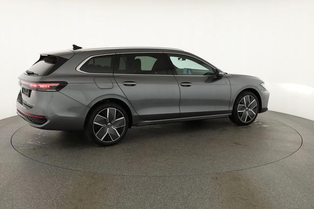 Volkswagen Passat Variant 1.5 TSI eHybrid 200 kW R-Line R-LINE, HuD, ProMax, Pano, 19-Zoll, IQ.Light 