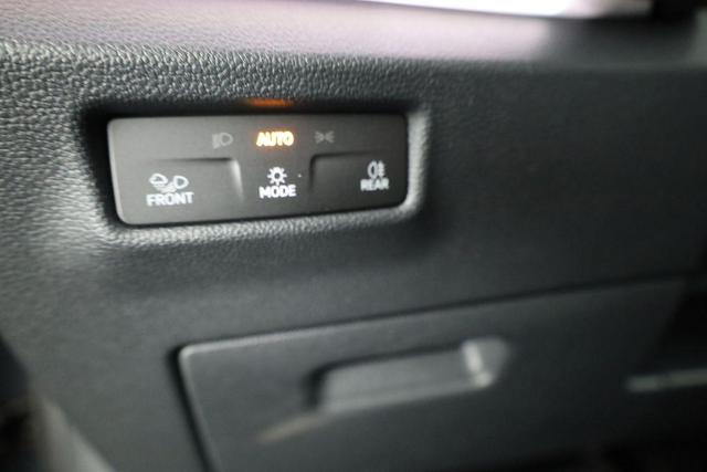 Volkswagen Tiguan 1.5 TSI eHybrid 150 kW Life DSG Life, AHK, Navi, ParkAssist, 5-J Garantie 