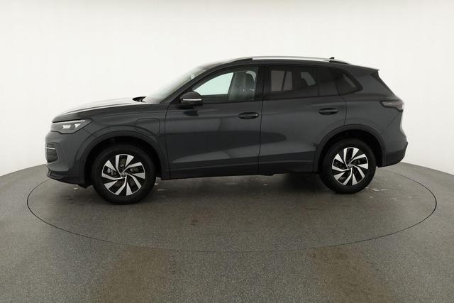 Volkswagen Tiguan 1.5 TSI eHybrid 150 kW Life DSG Life, AHK, Navi, ParkAssist, 5-J Garantie 