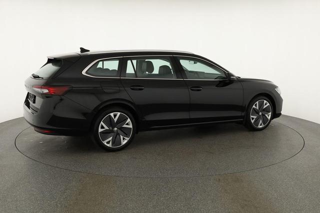 Skoda Superb Combi 2.0 TDI 142 kW 4x4 Selection DSG Selection, Standheizung, Pano, AHK, Navi, Matrix 
