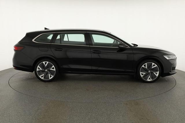 Skoda Superb Combi 2.0 TDI 142 kW 4x4 Selection DSG Selection, Standheizung, Pano, AHK, Navi, Matrix 