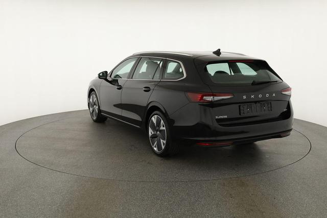 Skoda Superb Combi 2.0 TDI 142 kW 4x4 Selection DSG Selection, Standheizung, Pano, AHK, Navi, Matrix 