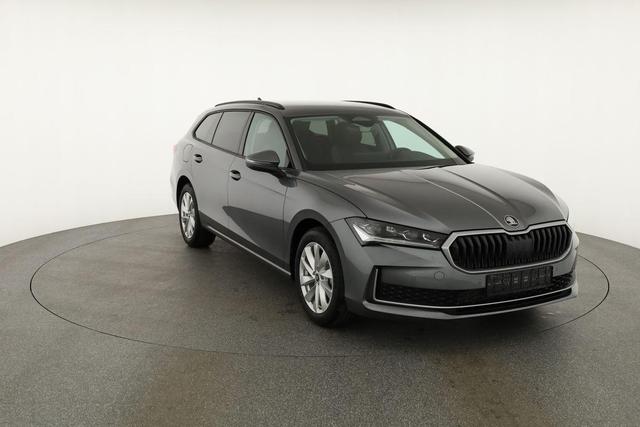 Skoda Superb Combi 1.5 TSI iV 150kW Selection DSG Selection, AHK, Matrix, Side, el. Klappe, Navi 
