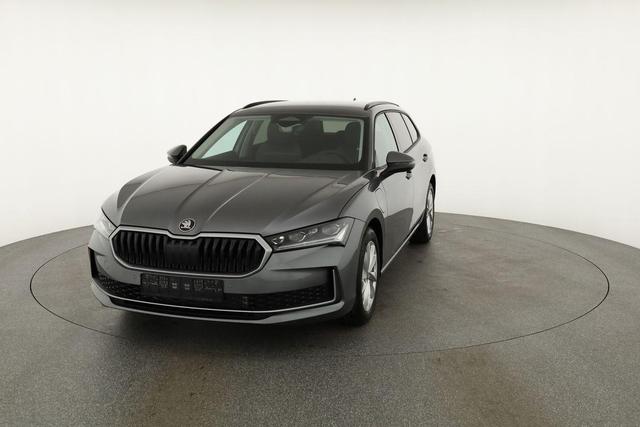 Skoda Superb Combi 1.5 TSI iV 150kW Selection DSG Selection, AHK, Matrix, Side, el. Klappe, Navi 