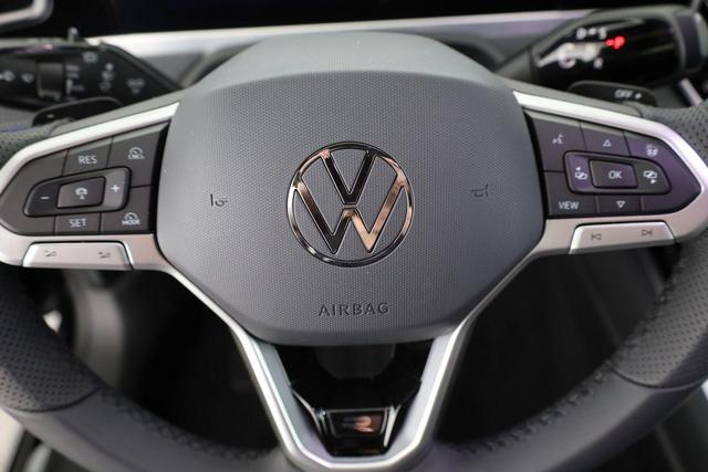 Volkswagen Passat Variant 1.5 TSI eHybrid 200 kW R-Line R-LINE, Pano, 19-Zoll, IQ.Light 