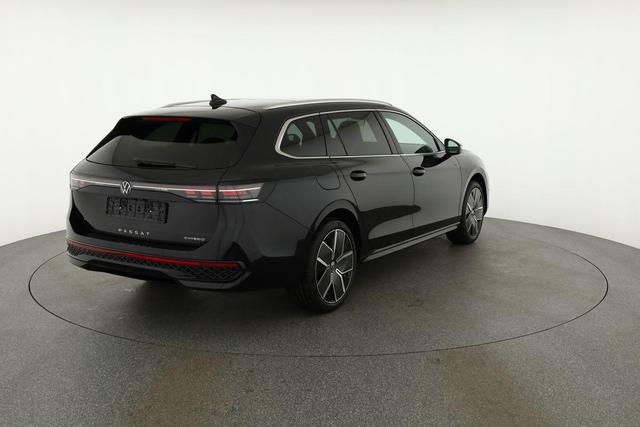 Volkswagen Passat Variant 1.5 TSI eHybrid 200 kW R-Line R-LINE, Pano, 19-Zoll, IQ.Light 