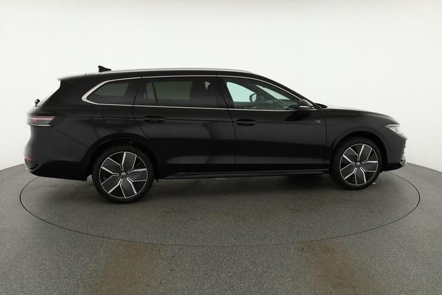 Volkswagen Passat Variant 1.5 TSI eHybrid 200 kW R-Line R-LINE, Pano, 19-Zoll, IQ.Light 