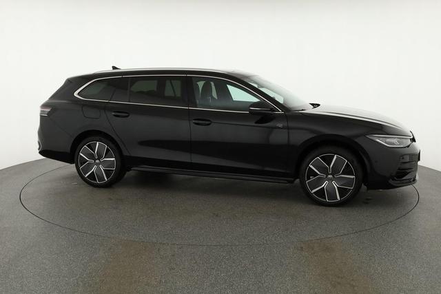 Volkswagen Passat Variant 1.5 TSI eHybrid 200 kW R-Line R-LINE, Pano, 19-Zoll, IQ.Light 