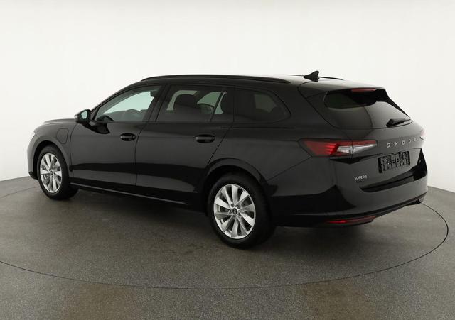 Skoda Superb Combi 1.5 TSI iV 150kW Selection DSG Selection, AHK, Matrix, Side, el. Klappe, Navi 