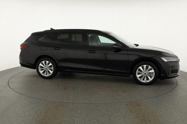 Skoda Superb Combi 1.5 TSI iV 150kW Selection DSG Selection, AHK, Matrix, Side, el. Klappe, Navi 