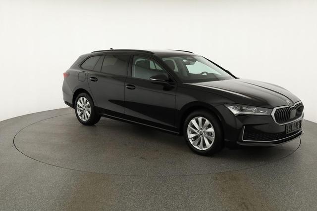 Skoda Superb Combi 1.5 TSI iV 150kW Selection DSG Selection, AHK, Matrix, Side, el. Klappe, Navi 