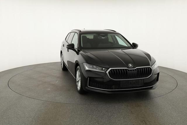 Skoda Superb Combi 1.5 TSI iV 150kW Selection DSG Selection, AHK, Matrix, Side, el. Klappe, Navi 