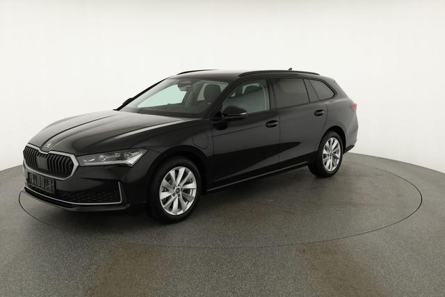 Skoda Superb Combi 1.5 TSI iV 150kW Selection DSG Selection, AHK, Matrix, Side, el. Klappe, Navi 
