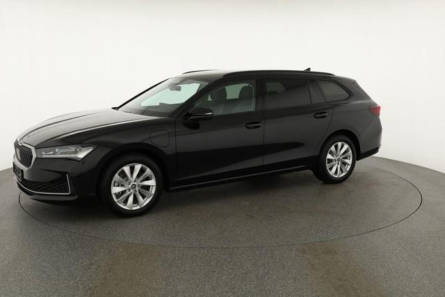 Skoda Superb Combi 1.5 TSI iV 150kW Selection DSG Selection, AHK, Matrix, Side, el. Klappe, Navi 