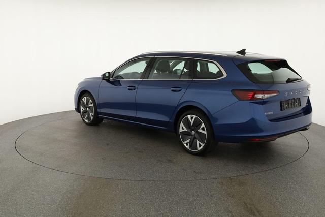 Skoda Superb Combi 2.0 TDI 142kW 4x4 Selection DSG Selection, Standheizung, Pano, AHK, Navi, Matrix 