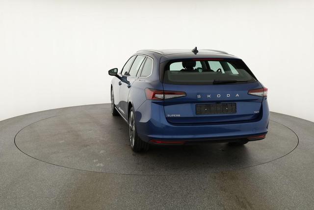 Skoda Superb Combi 2.0 TDI 142kW 4x4 Selection DSG Selection, Standheizung, Pano, AHK, Navi, Matrix 