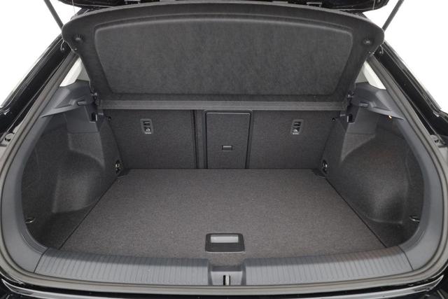 Volkswagen T-Roc Life 1.5 TSI DSG Life, Kamera, Winterpaket, ACC, Climatronic 