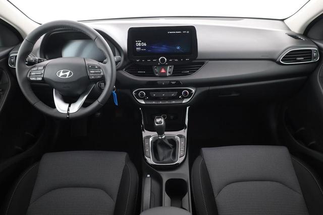 Hyundai i30 Kombi 1.5i Family, Navi, LED, Kamera, sofort 