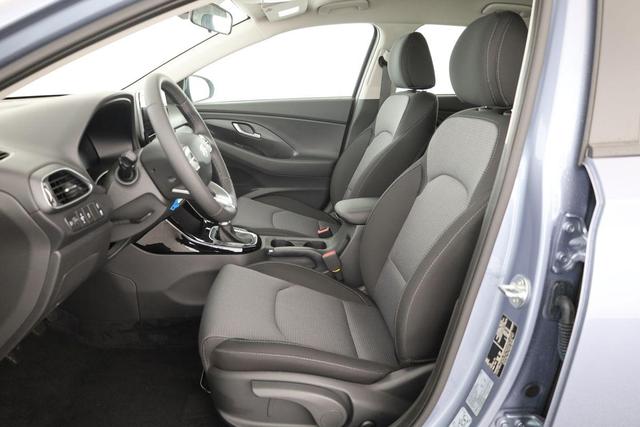 Hyundai i30 Kombi 1.5i Family, Navi, LED, Kamera, sofort 