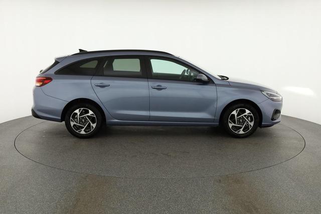 Hyundai i30 Kombi 1.5i Family, Navi, LED, Kamera, sofort 