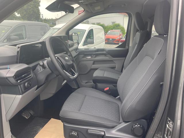 Ford Tourneo Custom 320 L2 Titanium AWD 2.0 AT, 8-Sitzer, Navi, sofort 