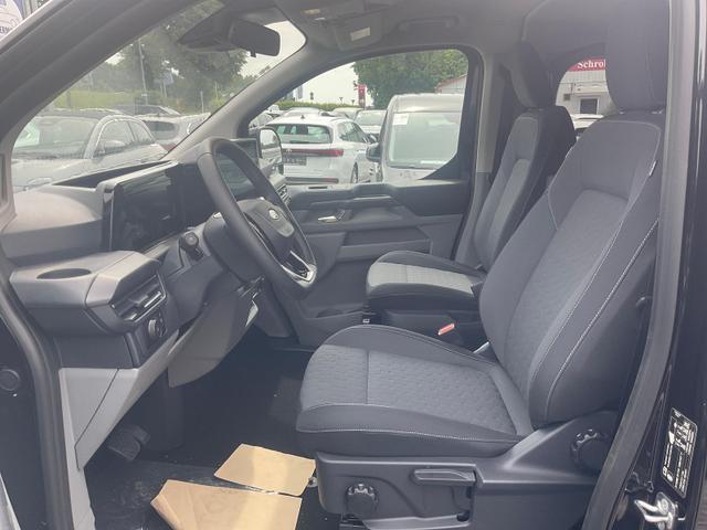 Ford Tourneo Custom 320 L2 Titanium AWD 2.0 AT, 8-Sitzer, Standheizung, Navi, sofort 