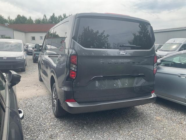 Ford Tourneo Custom 320 L2 Titanium AWD 2.0 AT, 8-Sitzer, Standheizung, Navi, sofort 