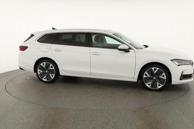 Skoda Superb Combi 2.0 TDI 142 kW 4x4 Selection DSG Selection, Standheizung, Pano, AHK, Navi, Matrix 