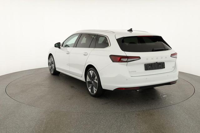Skoda Superb Combi 2.0 TDI 142 kW 4x4 Selection DSG Selection, Standheizung, Pano, AHK, Navi, Matrix 
