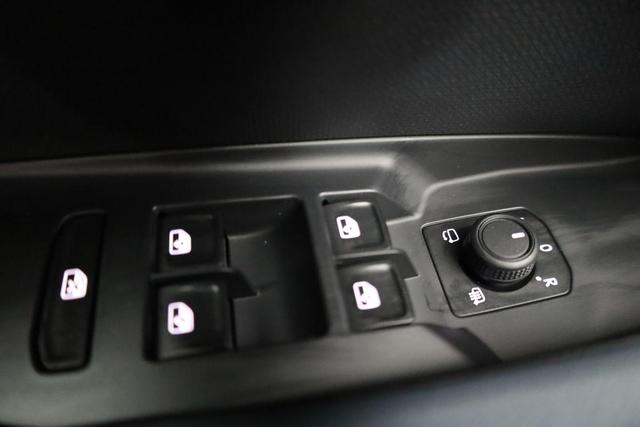 Cupra Terramar 1.5 eTSI 110 kW DSG, AHK, HuD, el. Klappe, Navi, 5-J Garantie 