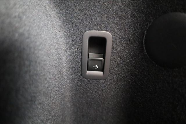 Cupra Terramar 1.5 eTSI 110 kW DSG, AHK, HuD, el. Klappe, Navi, 5-J Garantie 