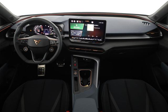 Cupra Terramar 2.0 TSI 150 kW 4Drive DSG 4Drive, Standheizung, AHK, AreaView, sofort 