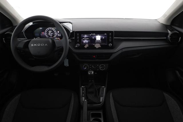 Skoda Fabia Selection 1.0 TSI 130 Jahre, Sitzheizung, Einparkhilfe, 5-J Garantie 