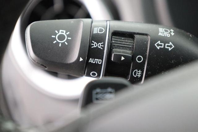 Hyundai KONA Trend Elektro 2WD EV 64kWh Style, Navi, HuD, Wärmepumpe, Kamera, Sitzheizung 