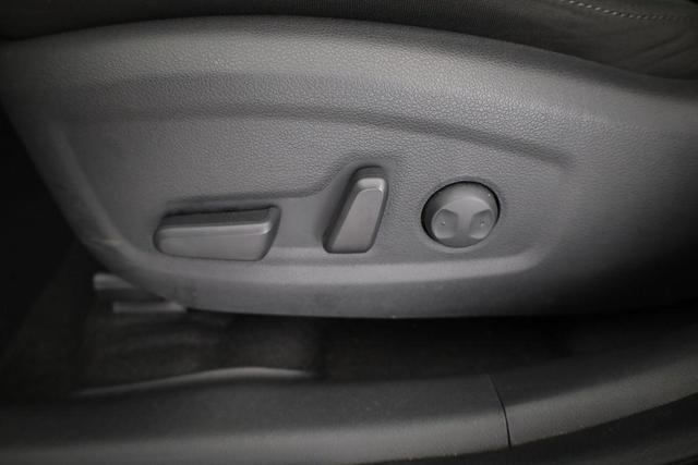 Hyundai KONA Trend Elektro 2WD EV 64kWh Style, Navi, HuD, Wärmepumpe, Kamera, Sitzheizung 