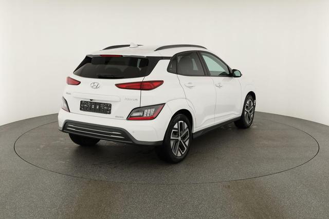 Hyundai KONA Trend Elektro 2WD EV 64kWh Style, Navi, HuD, Wärmepumpe, Kamera, Sitzheizung 