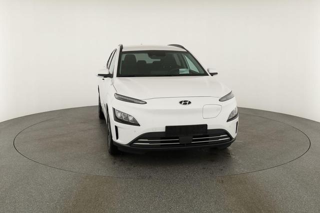 Hyundai KONA Trend Elektro 2WD EV 64kWh Style, Navi, HuD, Wärmepumpe, Kamera, Sitzheizung 