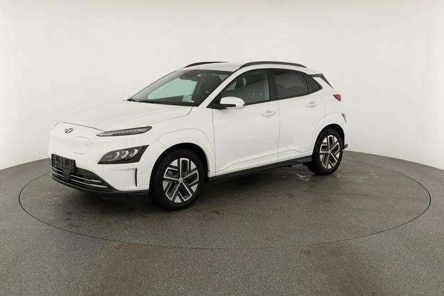Hyundai KONA Trend Elektro 2WD EV 64kWh Style, Navi, HuD, Wärmepumpe, Kamera, Sitzheizung 