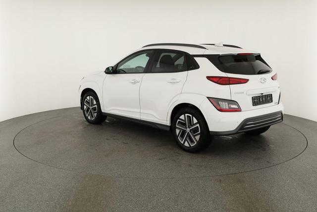 Hyundai KONA Trend Elektro 2WD EV 64kWh Style, Navi, HuD, Wärmepumpe, Kamera, Sitzheizung 