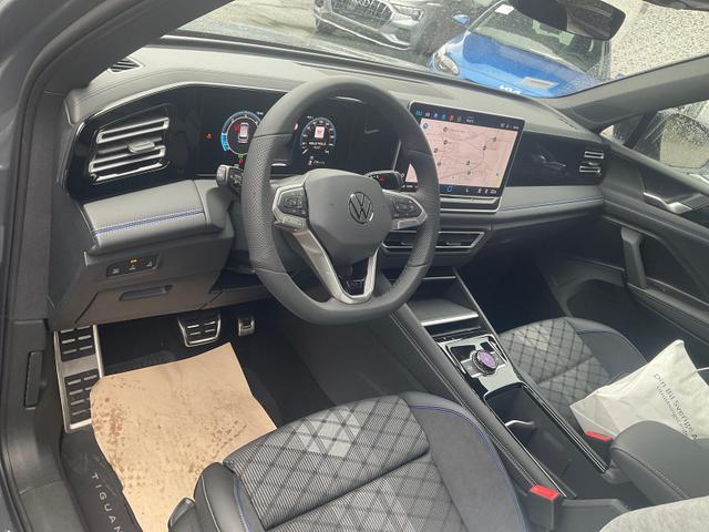 Volkswagen Tiguan - 2.0 TDI 142 kW 4Motion R-Line DSG Black, AHK, Side, LED-Plus, Kamera