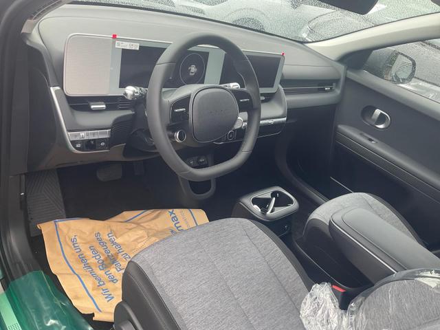 Hyundai IONIQ 5 - Basis Elektro Base 58,2 kWh Short Range, Navi, Kamera, Winterpaket, Wärmepumpe