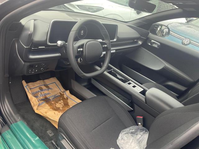 Hyundai IONIQ 6 - 77,4 kWh Base Long Range, Navi, Kamera, Winterpaket, Wärmepumpe