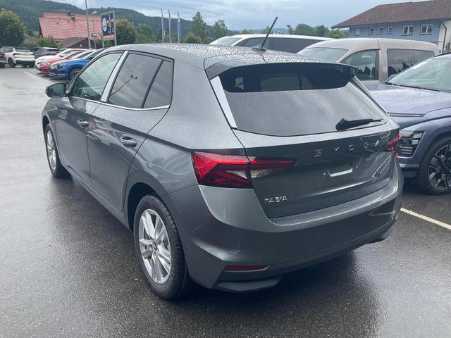 Skoda Fabia Selection 1.0 TSI 130 Jahre, Side, Kamera, 16-Zoll, Winter, 5-J Garantie 