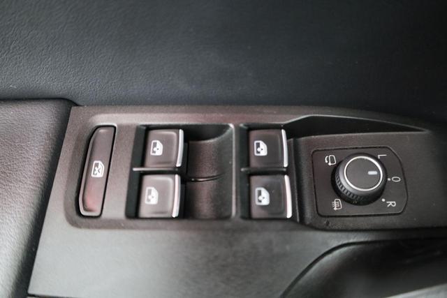 Seat Leon Sportstourer FR 1.5 eTSI DSG FR, Navi, Kamera, ACC, LED, 18-Zoll, Side 