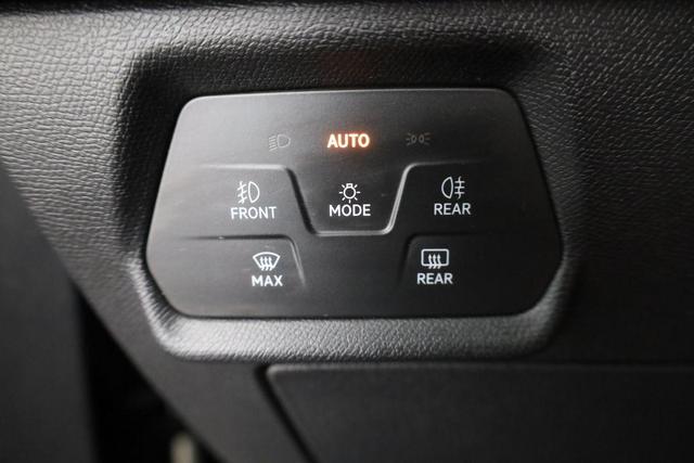 Seat Leon Sportstourer FR 1.5 eTSI DSG FR, Navi, Kamera, ACC, LED, 18-Zoll, Side 