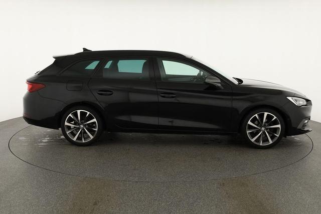 Seat Leon Sportstourer FR 1.5 eTSI DSG FR, Navi, Kamera, ACC, LED, 18-Zoll, Side 