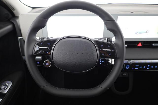 Hyundai IONIQ 5 Basis Elektro Base 58,2 kWh Short Range, Navi, Kamera, Winterpaket, Wärmepumpe 